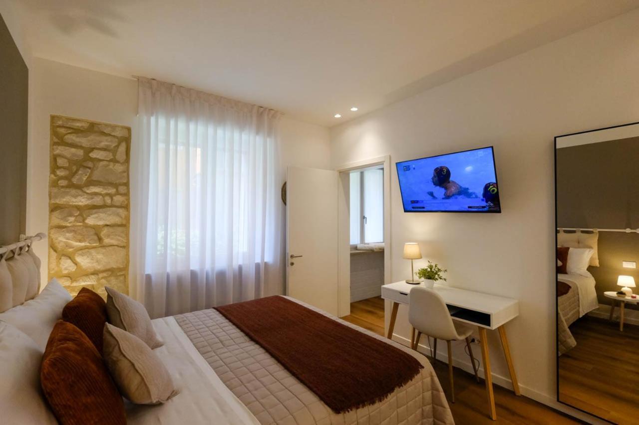 Verona Sweet Rooms - Affitti Brevi Italia Buitenkant foto